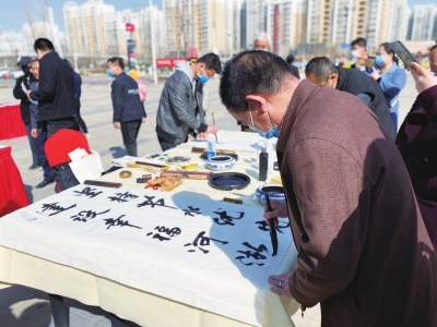 “河”我一起 守護(hù)碧水“世界水日”“中國水周”宣傳活動(dòng)啟動(dòng) 