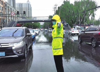 雨情急！多部門聯動疏通保暢
