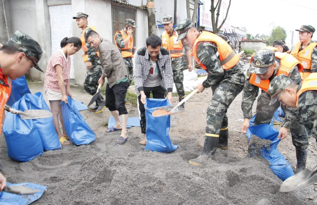 為隴南戰(zhàn)“洪”鼓與呼——中央省級媒體采訪報道隴南抗洪搶險救災(zāi)紀實