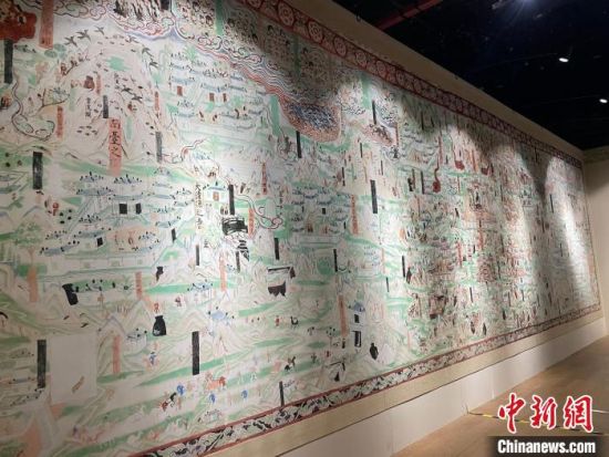 圖為展覽現(xiàn)場?！〗瓧顭?攝
