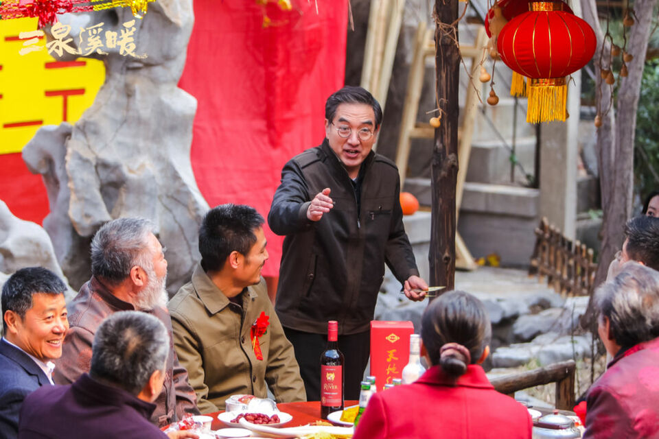 還原鄉(xiāng)味，留住鄉(xiāng)愁，《三泉溪暖》定檔央一
