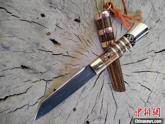 圖為保安腰刀。(資料圖) 受訪者供圖 圖為保安腰刀。(資料圖) 受訪者供圖